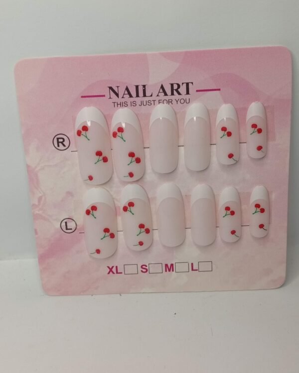 Press on nails