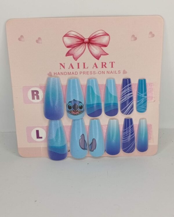Press on nails